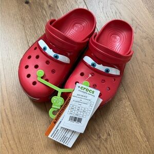 Lightening McQueen Cars Pixar Crocs - M6 / W8 - Red - BNWT‎ Limited Editiom